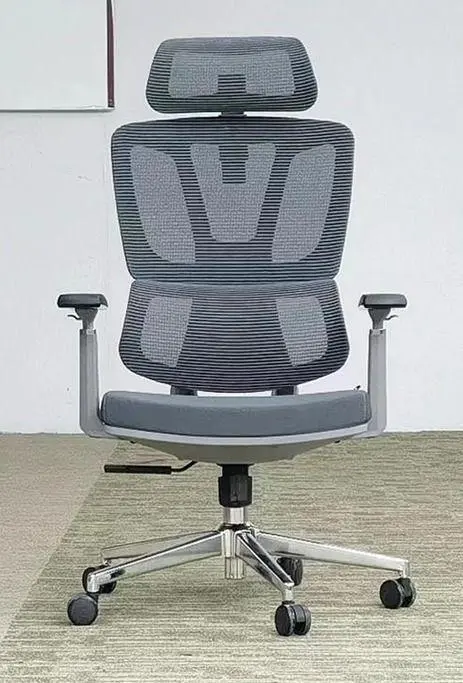 Ergonomic office chair for long working hours